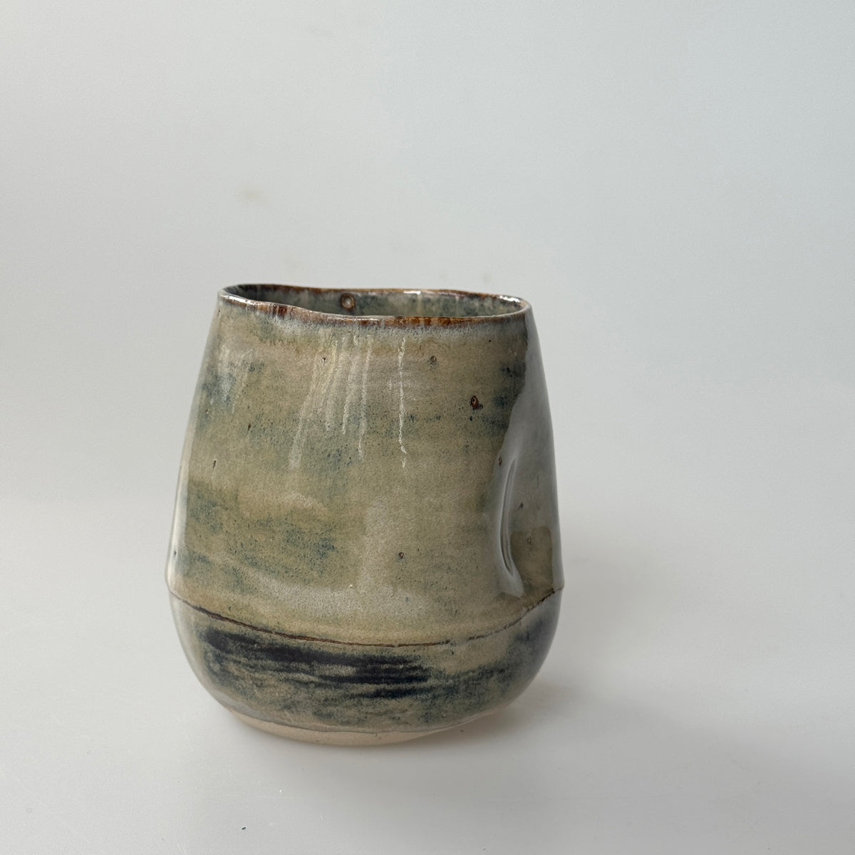 stoneware thumb tumbler 01